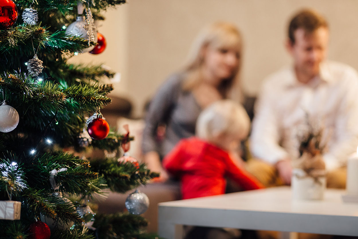 holidayguidegivingpresence.jpg (1)