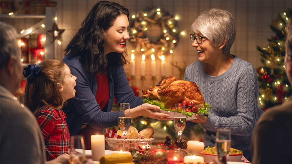How to Help Your Clients Succeed Over the Holiday Season.png