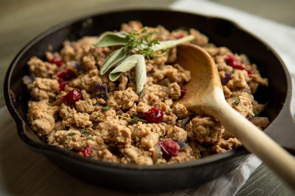 Ground Lean Turkey With Cranberries & Herbs