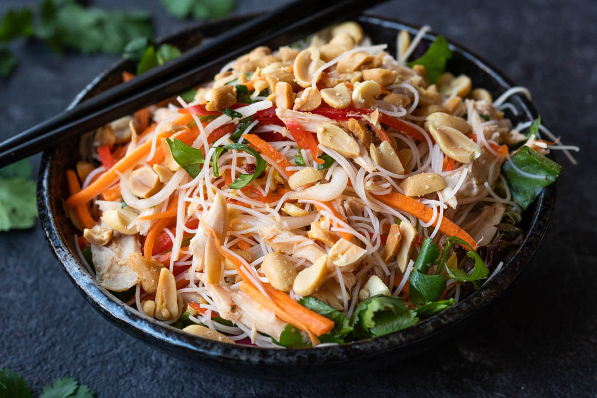 Vietnamese-Inspired Cold Rice Noodle Salad With Chicken