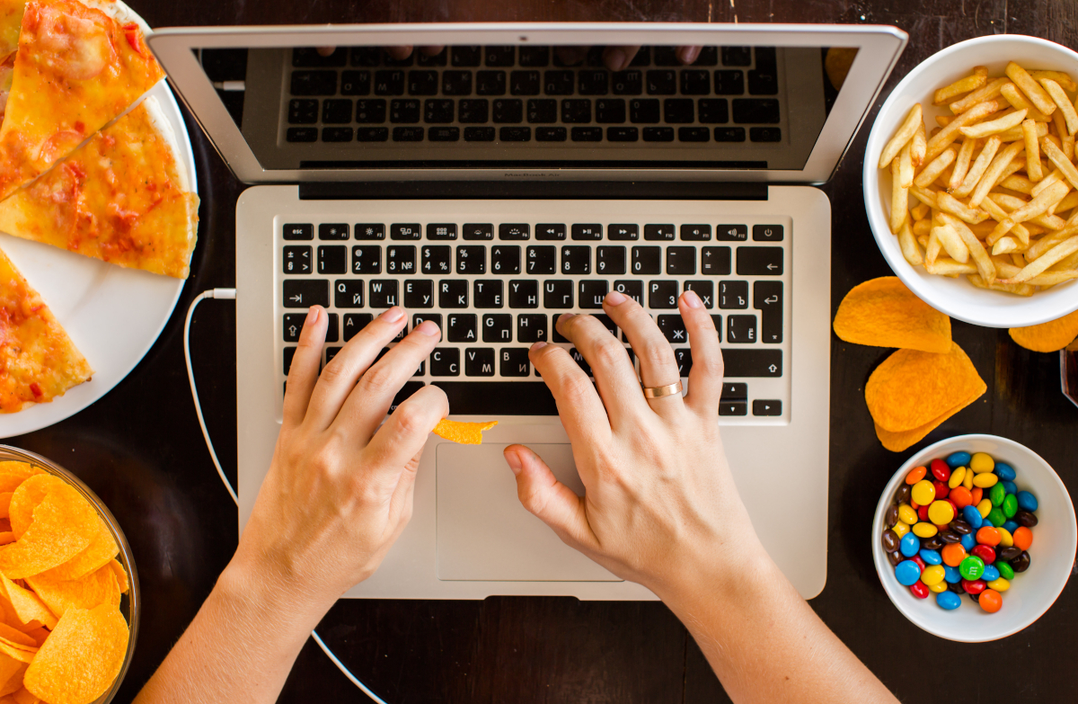 How to Stop Stress Eating (and Finally Lose Weight)
