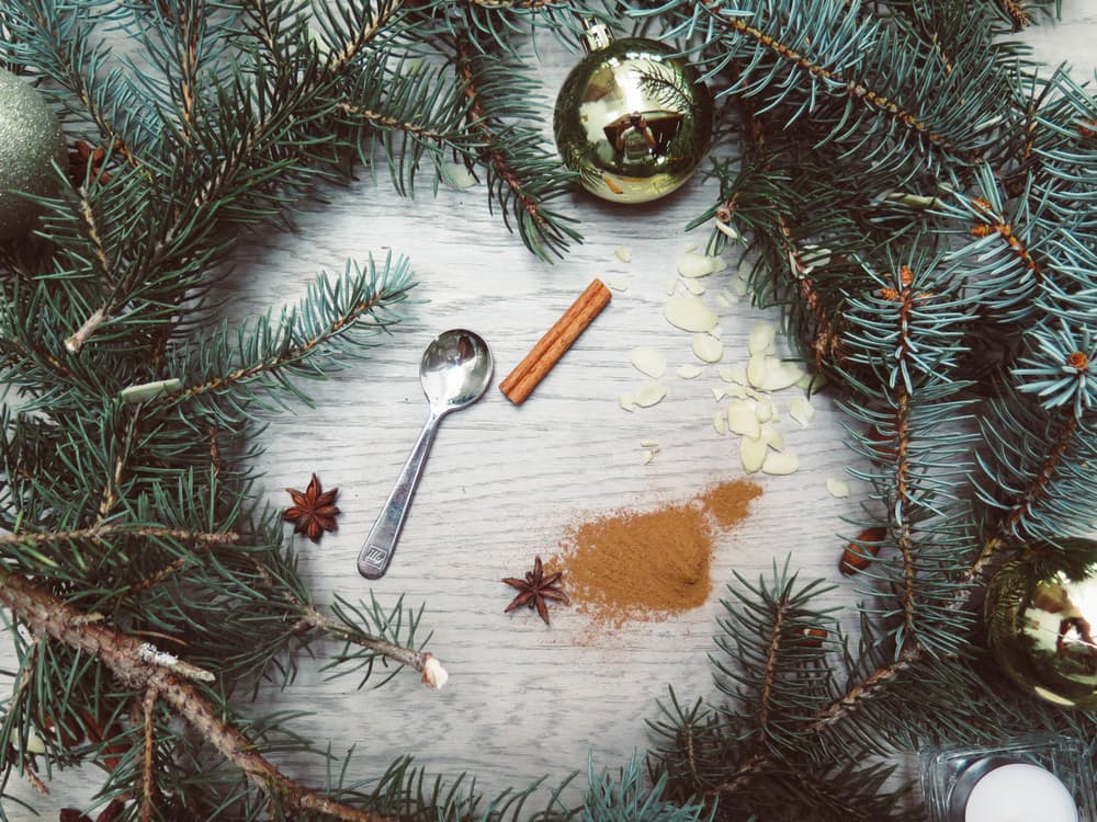 25-december-holiday-blog.jpg (1)