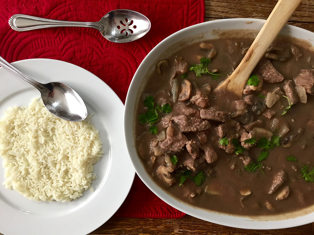 Creamy, Paleo, Macro Friendly Beef Stroganoff