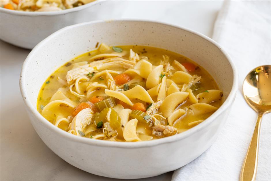 Instant Pot Chicken Noodle Soup