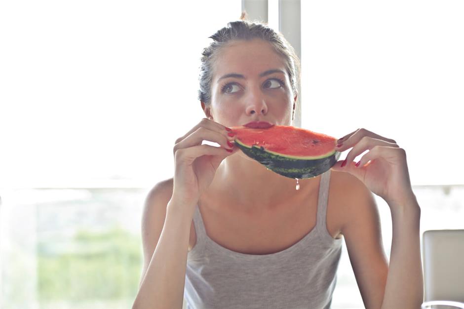 DietingAffectsHormones.jpg (1)