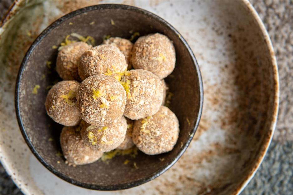 Lemon Graham Protein Balls