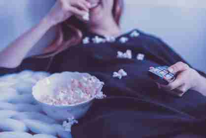 5 Easy Ways To Stop Late Night Snacking
