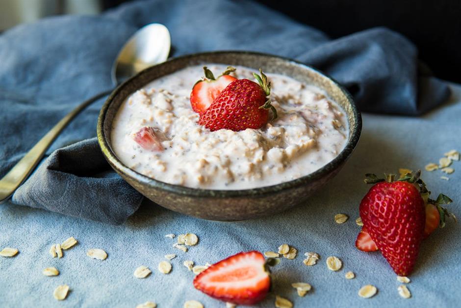 Strawberry Vanilla Overnight Oats