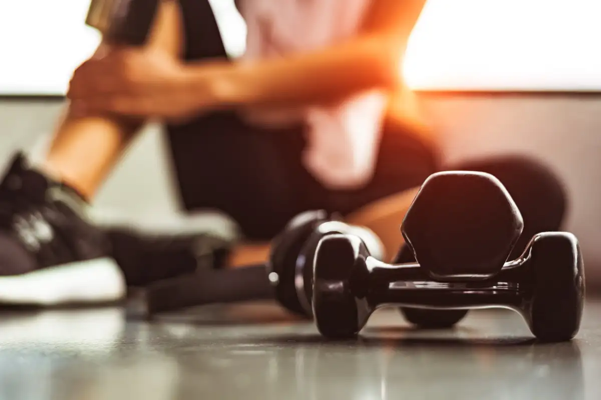 Tips For Exercising When You're Always On The Road For Work